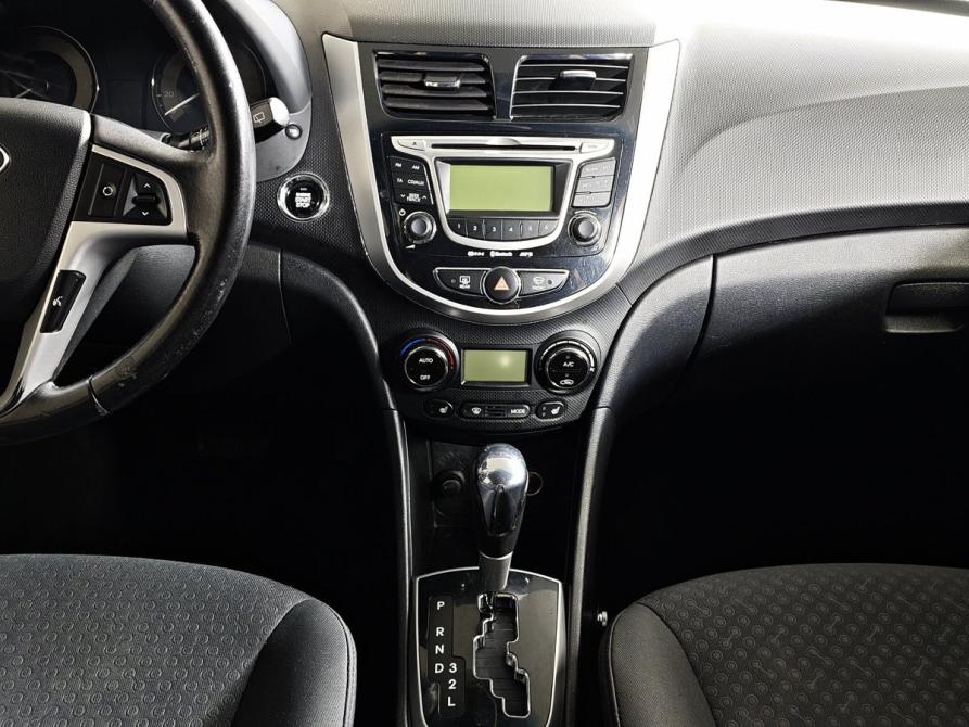 Hyundai Solaris I Москва  - изображение 15