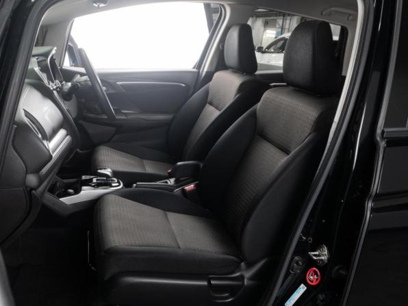 Honda Fit III Рестайлинг с пробегом 2019 года, цена 1 470 000 рублей, 129090 км, хэтчбек, Автокод Объявления