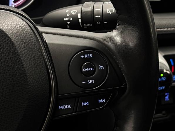Toyota RAV4 V (XA50) с пробегом 2022 года, цена 3 199 000 рублей, 117432 км, внедорожник, Автокод Объявления