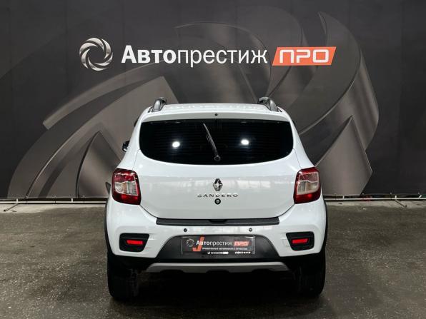 Renault Sandero II Рестайлинг с пробегом 2021 года, цена 1 079 000 рублей, 98508 км, хэтчбек, Автокод Объявления