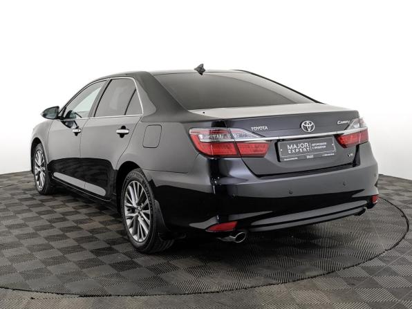 Toyota Camry VII (XV50) Рестайлинг с пробегом 2015 года, цена 1 915 000 рублей, 234410 км, седан, Автокод Объявления