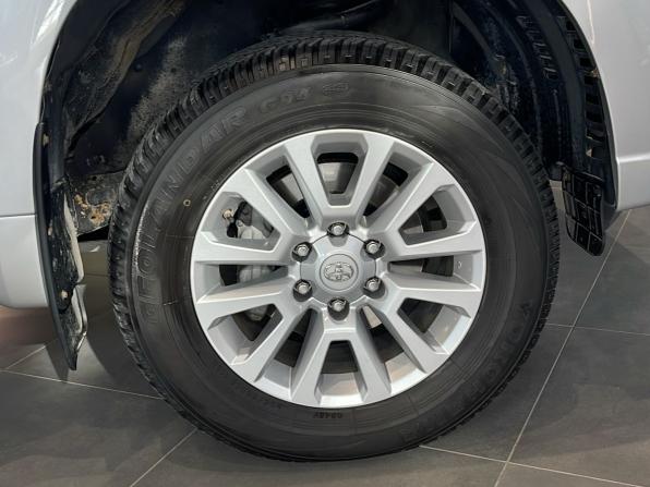 Toyota Land Cruiser Prado 150 Series Рестайлинг 1 с пробегом 2015 года, цена 3 500 000 рублей, 204959 км, внедорожник, Автокод Объявления