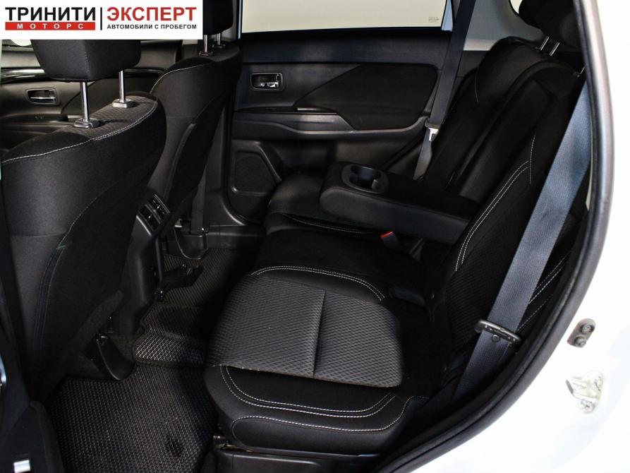 Mitsubishi Outlander III Рестайлинг 3 Белгород  - изображение 16