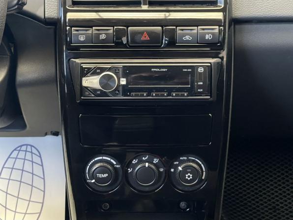 Lada (ВАЗ) Priora I с пробегом 2012 года, цена 297 000 рублей, 244340 км, хэтчбек, Автокод Объявления