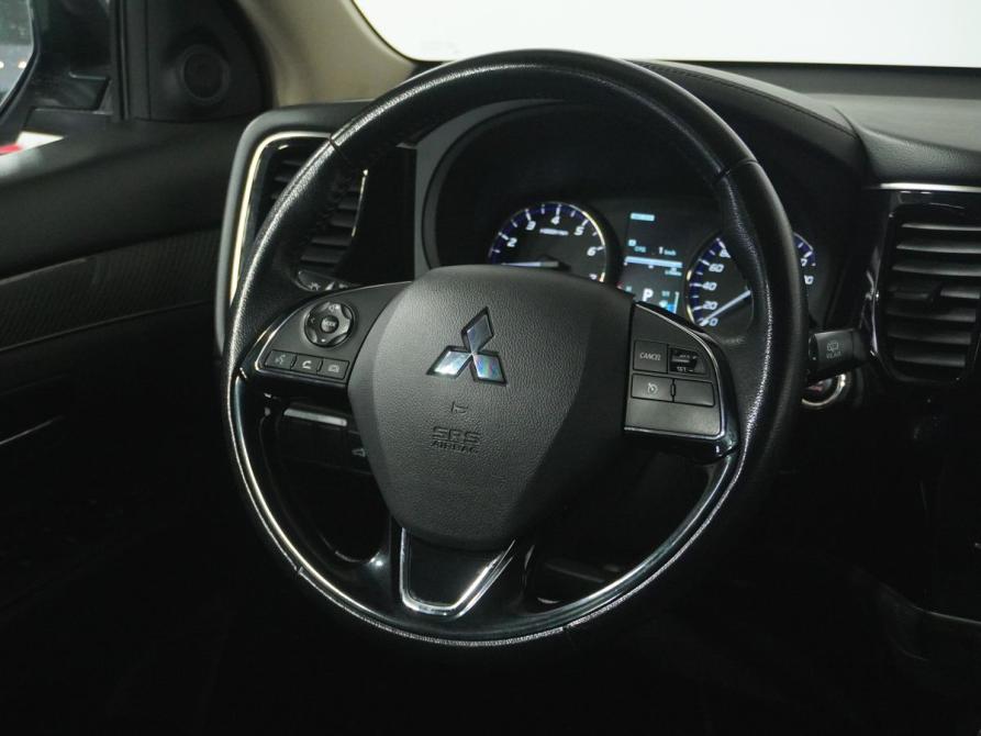 Mitsubishi Outlander III Рестайлинг 3 Вологда  - изображение 16