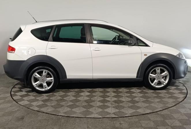 SEAT Altea I Рестайлинг с пробегом 2012 года, цена 870 000 рублей, 252524 км, компактвэн, Автокод Объявления