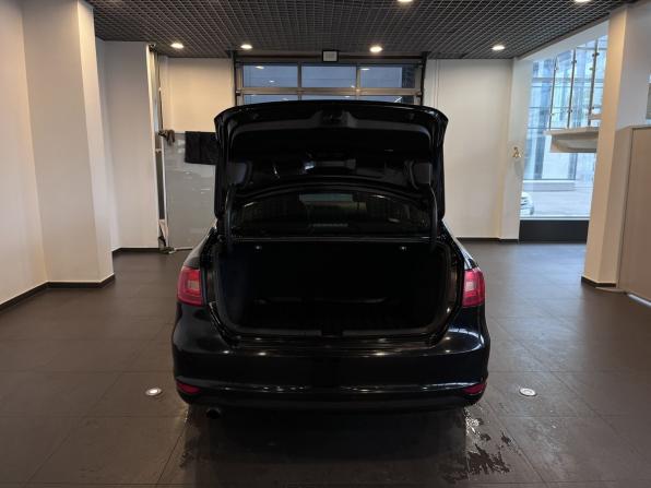 Volkswagen Jetta VI с пробегом 2014 года, цена 980 000 рублей, 107341 км, седан, Автокод Объявления