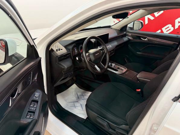 Haval Jolion I с пробегом 2021 года, цена 1 299 999 рублей, 137867 км, внедорожник, Автокод Объявления