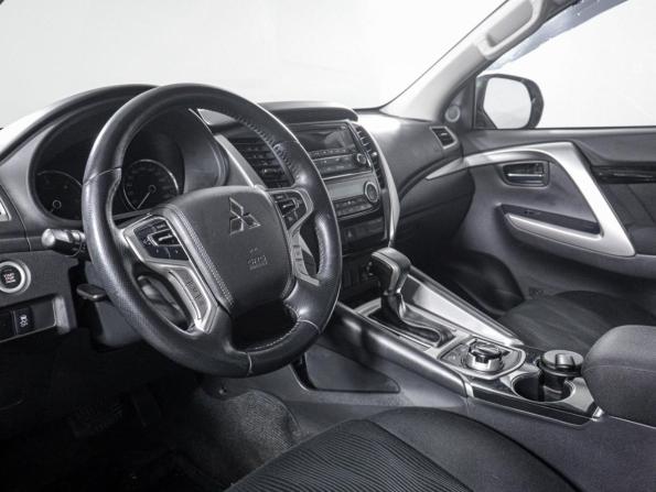 Mitsubishi Pajero Sport III с пробегом 2019 года, цена 3 499 000 рублей, 54247 км, внедорожник, Автокод Объявления