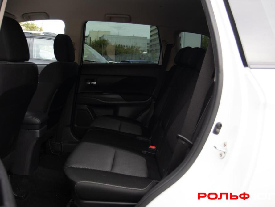 Mitsubishi Outlander III Рестайлинг 3 Москва  - изображение 7