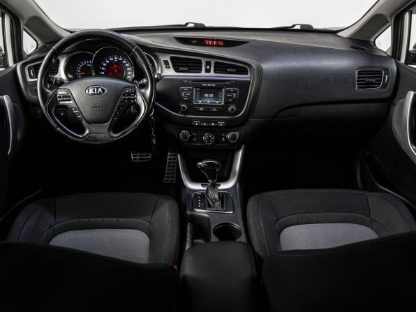 Kia Ceed II с пробегом 2014 года, цена 1 200 000 рублей, 148599 км, хэтчбек, Автокод Объявления