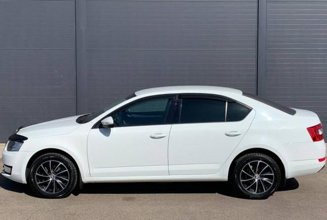 Skoda Octavia III (A7) с пробегом 2016 года, цена 1 000 000 рублей, 233991 км, лифтбек, Автокод Объявления