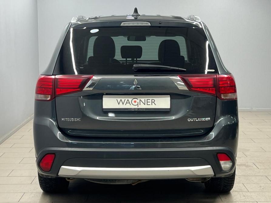 Mitsubishi Outlander III Рестайлинг 2 Санкт-Петербург  - изображение 3