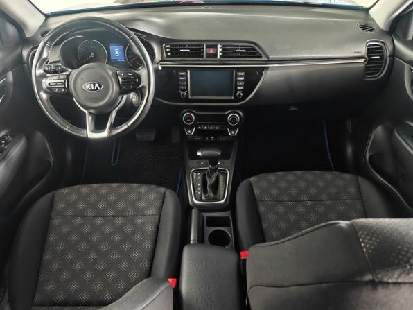 Kia Rio IV Рестайлинг с пробегом 2020 года, цена 1 647 000 рублей, 102009 км, хэтчбек, Автокод Объявления