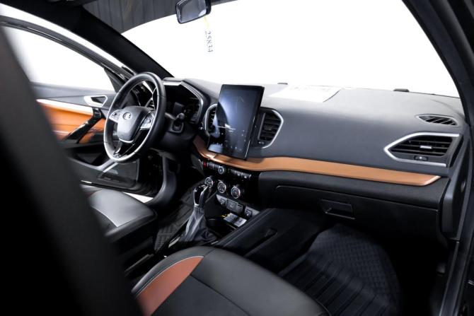 Lada (ВАЗ) Vesta I Рестайлинг (NG) с пробегом 2024 года, цена 1 479 000 рублей, 27000 км, универсал, Автокод Объявления