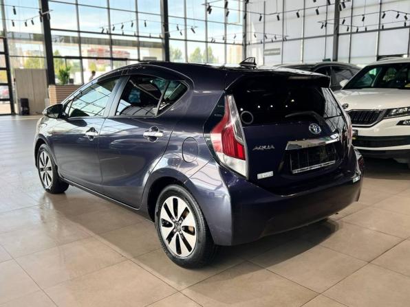 Toyota Aqua I Рестайлинг с пробегом 2014 года, цена 960 000 рублей, 161002 км, хэтчбек, Автокод Объявления