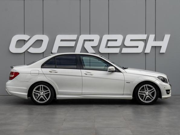 Mercedes-Benz C-Класс III (W204) Рестайлинг с пробегом 2011 года, цена 1 179 000 рублей, 221167 км, седан, Автокод Объявления