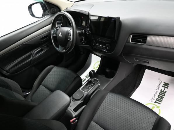 Mitsubishi Outlander III Рестайлинг 2 с пробегом 2015 года, цена 1 395 000 рублей, 249303 км, внедорожник, Автокод Объявления