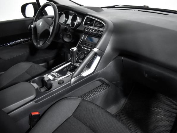 Peugeot 3008 I Рестайлинг с пробегом 2014 года, цена 890 000 рублей, 208000 км, внедорожник, Автокод Объявления