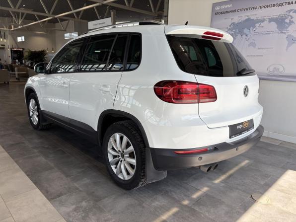 Volkswagen Tiguan I Рестайлинг с пробегом 2016 года, цена 1 439 000 рублей, 258423 км, внедорожник, Автокод Объявления