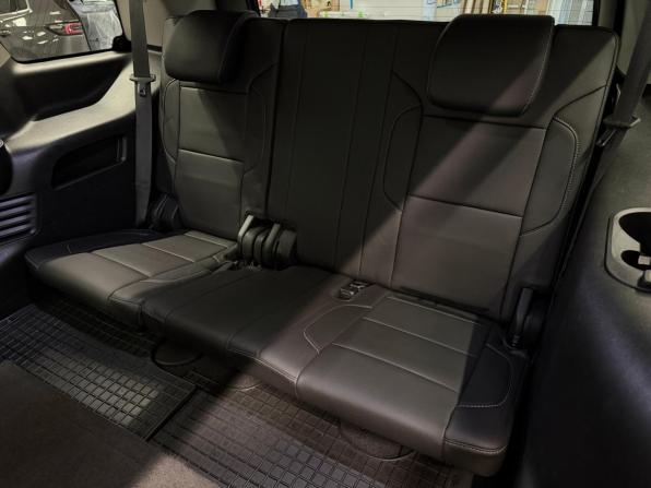 Chevrolet Tahoe IV с пробегом 2018 года, цена 3 555 000 рублей, 156825 км, внедорожник, Автокод Объявления
