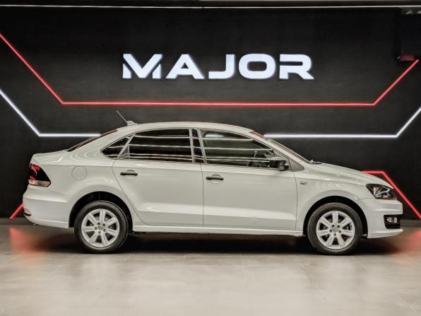 Volkswagen Polo V Рестайлинг с пробегом 2018 года, цена 1 100 000 рублей, 73682 км, седан, Автокод Объявления
