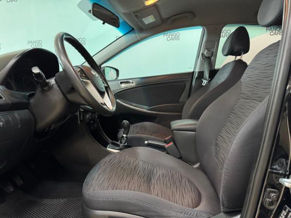 Hyundai Solaris I Рестайлинг с пробегом 2015 года, цена 694 000 рублей, 214135 км, седан, Автокод Объявления