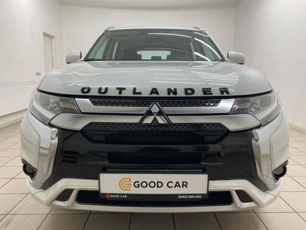 Mitsubishi Outlander III Рестайлинг 3 с пробегом 2022 года, цена 2 890 000 рублей, 607 км, внедорожник, Автокод Объявления