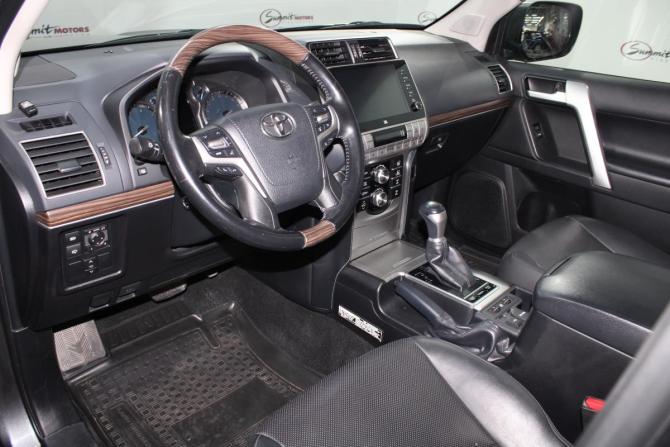 Toyota Land Cruiser Prado 150 Series Рестайлинг 3 с пробегом 2021 года, цена 7 000 000 рублей, 158555 км, внедорожник, Автокод Объявления