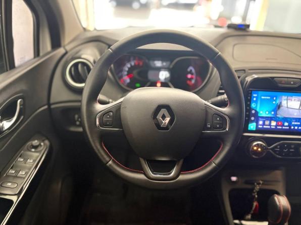 Renault Kaptur I с пробегом 2017 года, цена 1 099 000 рублей, 137330 км, внедорожник, Автокод Объявления