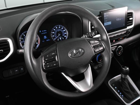 Hyundai Venue I с пробегом 2021 года, цена 1 879 000 рублей, 65437 км, внедорожник, Автокод Объявления