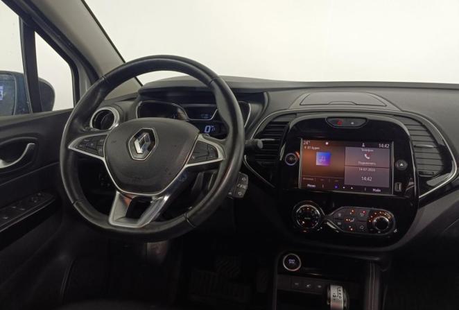 Renault Kaptur I Рестайлинг с пробегом 2021 года, цена 1 560 000 рублей, 71200 км, внедорожник, Автокод Объявления