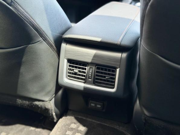 Toyota Camry VIII (XV70) Рестайлинг с пробегом 2023 года, цена 3 550 000 рублей, 34833 км, седан, Автокод Объявления