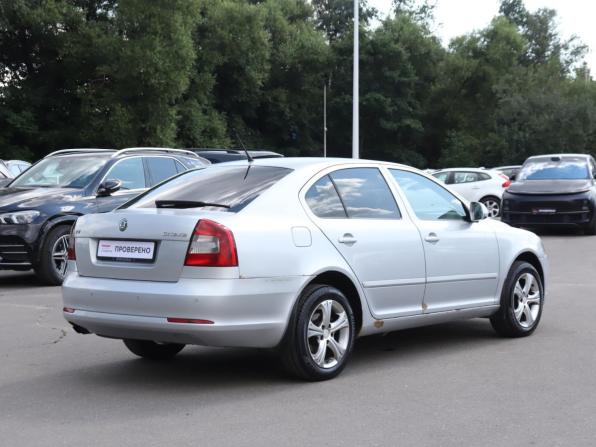 Skoda Octavia II (A5) Рестайлинг с пробегом 2011 года, цена 590 000 рублей, 377698 км, лифтбек, Автокод Объявления
