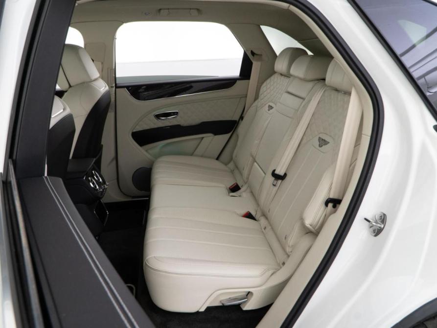 Bentley Bentayga I Рестайлинг Москва  - изображение 9