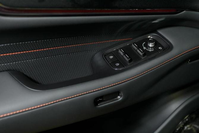 Новый Zeekr 8X 2026 года, цена 14 350 000 рублей, внедорожник, Автокод Объявления