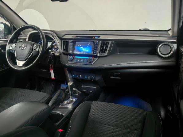 Toyota RAV4 IV (XA40) Рестайлинг с пробегом 2016 года, цена 2 194 000 рублей, 55124 км, внедорожник, Автокод Объявления