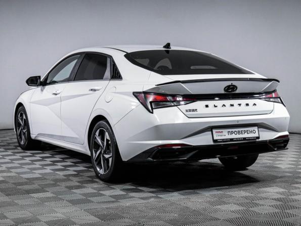 Hyundai Elantra VII (CN7) с пробегом 2022 года, цена 2 160 000 рублей, 57010 км, седан, Автокод Объявления