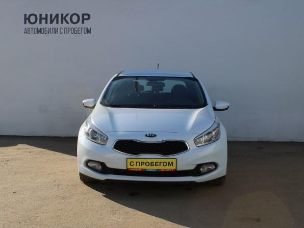 Kia Ceed II с пробегом 2015 года, цена 1 029 000 рублей, 204178 км, хэтчбек, Автокод Объявления