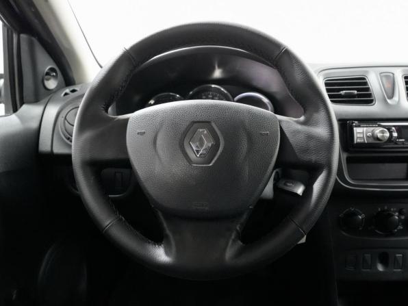 Renault Logan II с пробегом 2017 года, цена 730 000 рублей, 146015 км, седан, Автокод Объявления