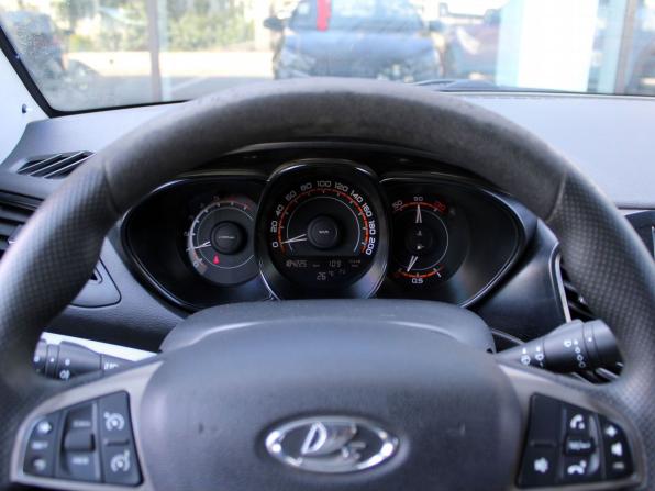 Lada (ВАЗ) Vesta I с пробегом 2018 года, цена 770 000 рублей, 184224 км, седан, Автокод Объявления