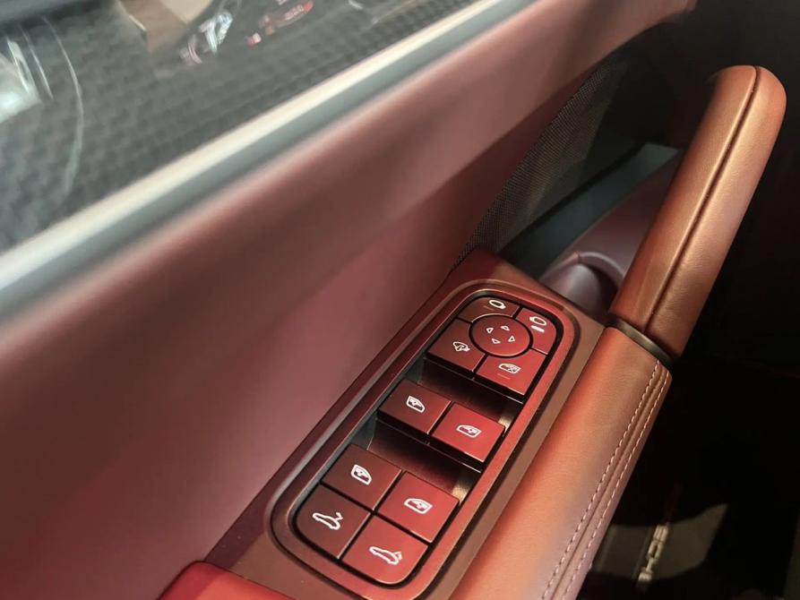 Porsche Cayenne III Рестайлинг Екатеринбург  - изображение 30