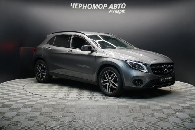 Mercedes-Benz GLA I (X156) Рестайлинг с пробегом 2019 года, цена 2 483 000 рублей, 75000 км, внедорожник, Автокод Объявления