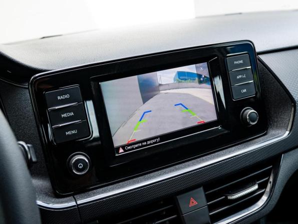 Volkswagen Polo V Рестайлинг с пробегом 2020 года, цена 1 710 000 рублей, 94187 км, седан, Автокод Объявления