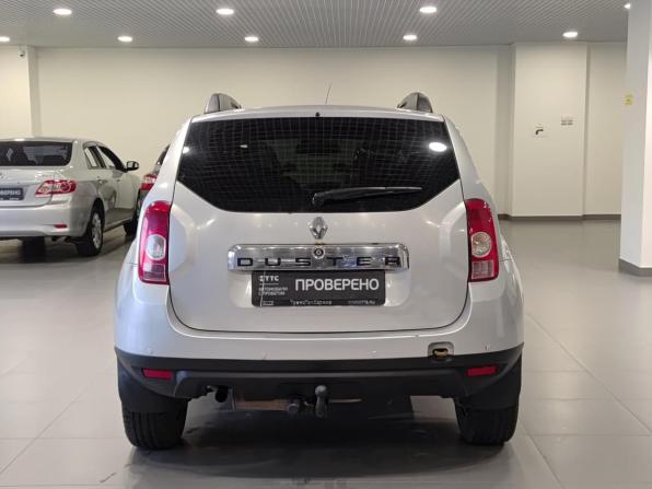 Renault Duster I с пробегом 2014 года, цена 535 000 рублей, 352072 км, внедорожник, Автокод Объявления