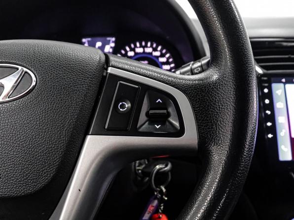 Hyundai Solaris I с пробегом 2012 года, цена 799 000 рублей, 128301 км, хэтчбек, Автокод Объявления