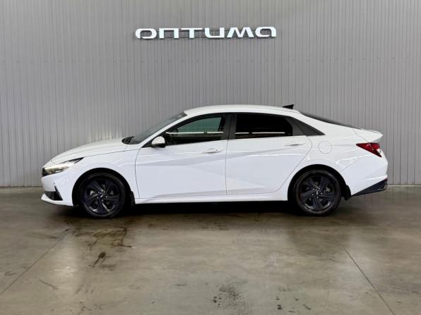 Hyundai Elantra VII (CN7) с пробегом 2021 года, цена 1 947 000 рублей, 129913 км, седан, Автокод Объявления