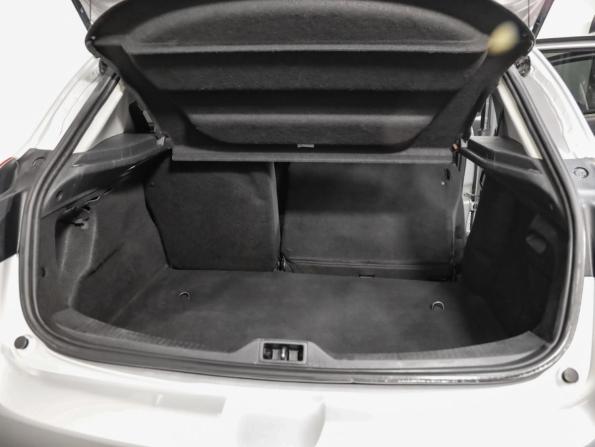 Renault Megane III Рестайлинг с пробегом 2013 года, цена 599 000 рублей, 171506 км, хэтчбек, Автокод Объявления