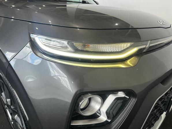 Kia Soul III Рестайлинг с пробегом 2022 года, цена 2 120 000 рублей, 99900 км, хэтчбек, Автокод Объявления