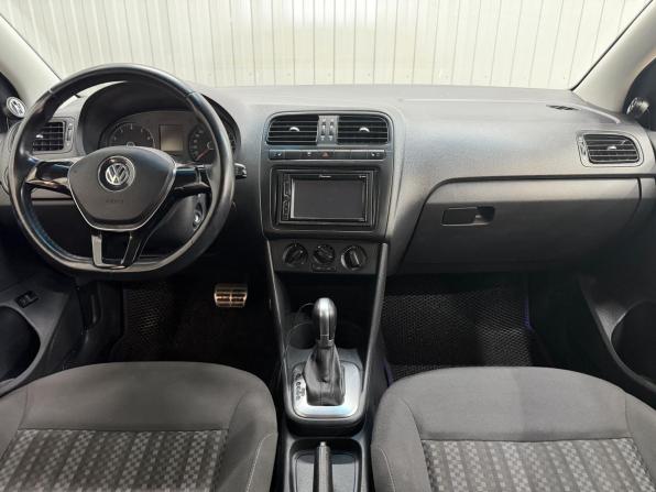 Volkswagen Polo V Рестайлинг с пробегом 2016 года, цена 999 000 рублей, 165730 км, седан, Автокод Объявления